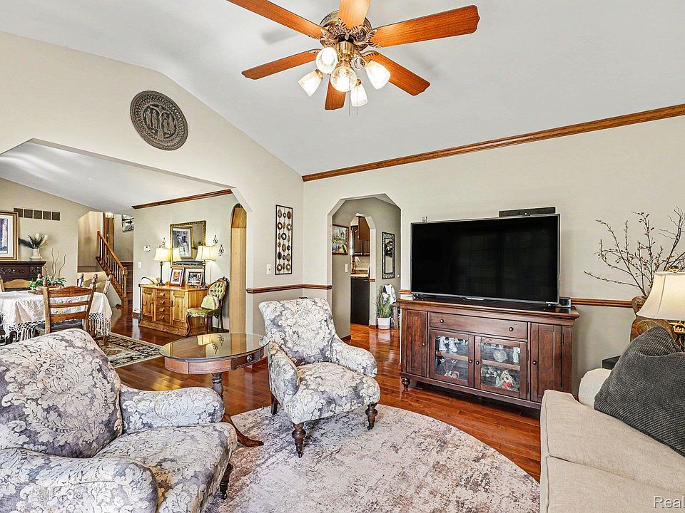 7020 Meldrum Rd, photo 8