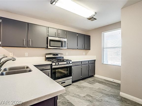 3rd image of 5539 Los Lobos St
