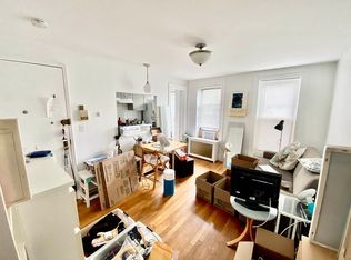 458 8th St #4R, Brooklyn, NY 11215