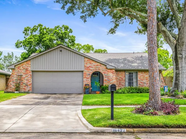 16422 Dunmoor Dr, Houston, TX 77059