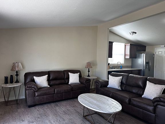 2nd image of 27548 Camp Plenty Rd