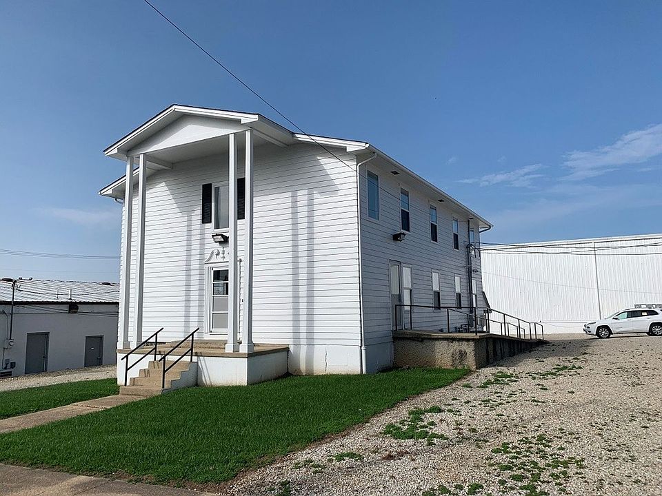 1st image of 605 N State St House 2052