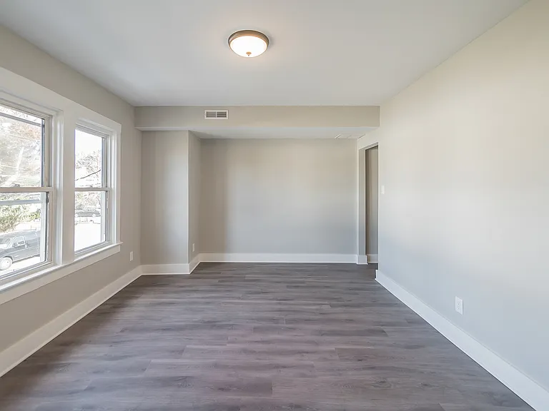 868 Haddon Ave #2 — Photo 8