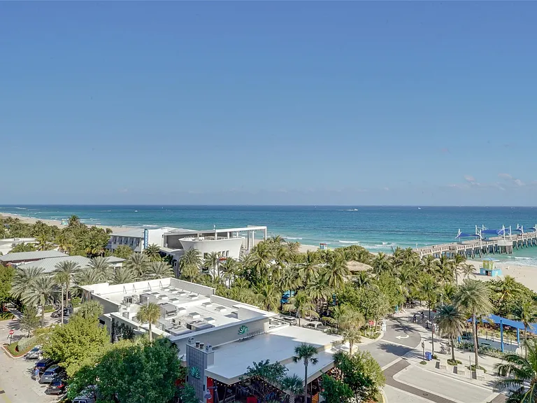 133 N Pompano Beach Blvd #806 — Photo 17