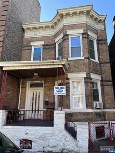 439 56th St, West New York, NJ, 07093