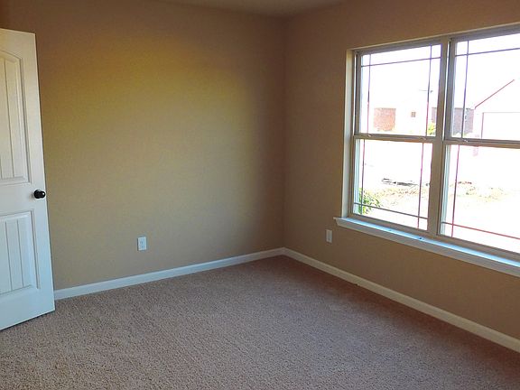 5th image of 5717 Little Elm Ln
