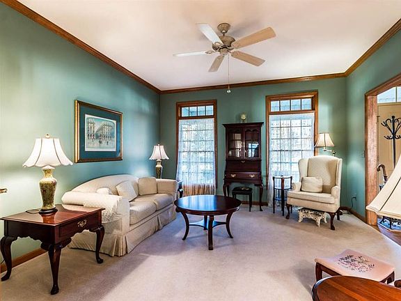 3rd image of 51943 Waterford Green Dr