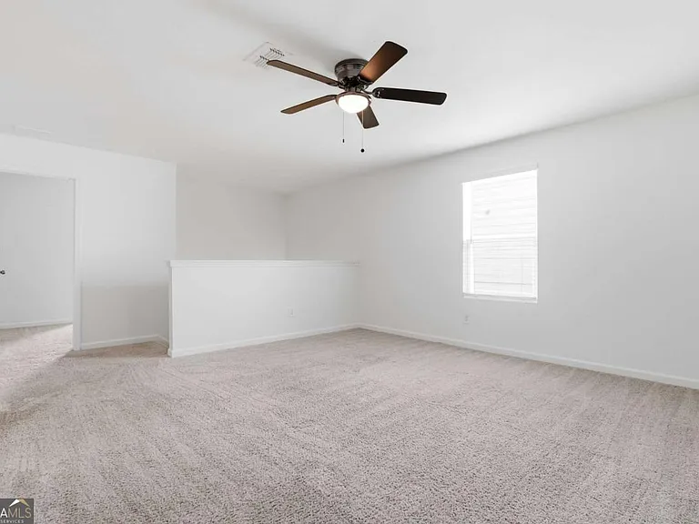 395 Knightsbridge Ln — Photo 22