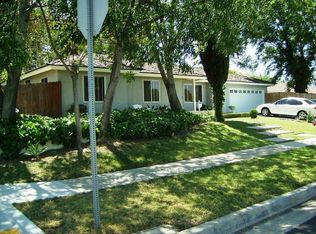 308 W Hacienda Dr, Corona, CA 92882