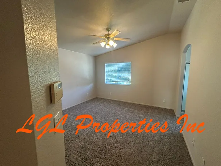 4116 Woodwillow Ln — Photo 25