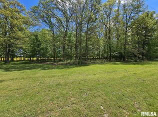 LOT 2 N Wildwood Pl, Dix, IL 62830