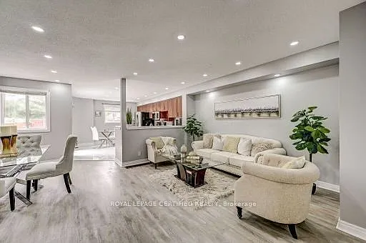 3 bed, $3,000 — Photo 2