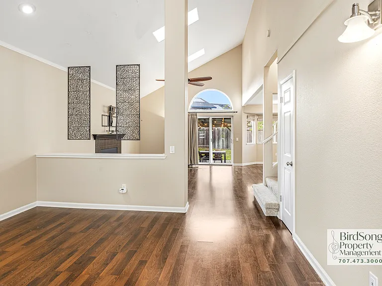 1412 Middlebrook Way — Photo 6