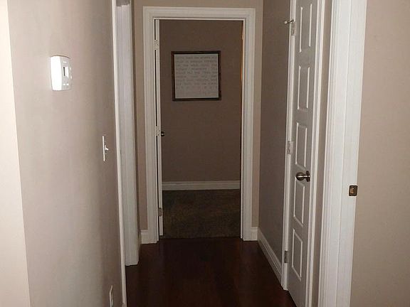2nd image of 428 W Deerwood Dr