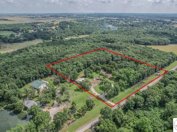 18809 Zion Church Rd, Lincoln, MO 65338