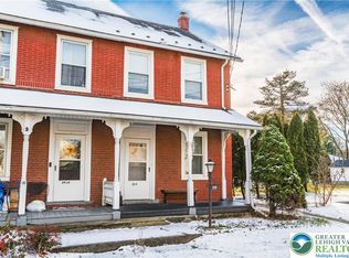 8914 Brookdale Rd, Breinigsville, PA 18031