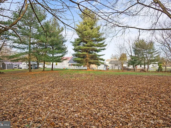 12016 Wolfsville Rd, Smithsburg, MD 21783