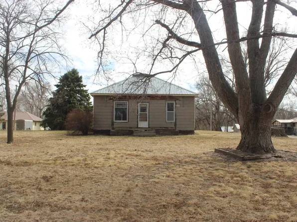 325 E Sanders St, Arcadia, NE 68815