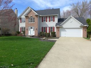 20038 Abigail Ln, Strongsville, OH