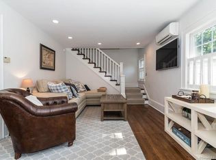 10 Maplewood Ave, Westport, CT 06880