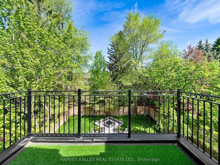 148 Munro Blvd — Photo 36