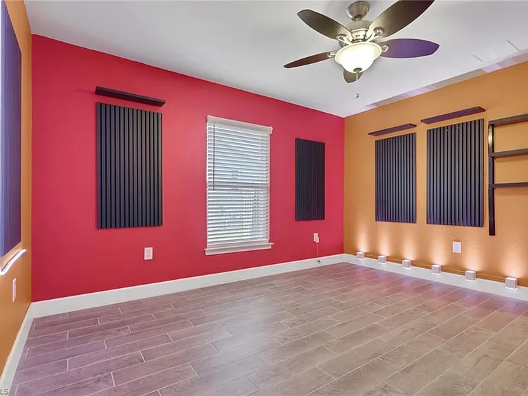 2248 Bonn Ct — Photo 23
