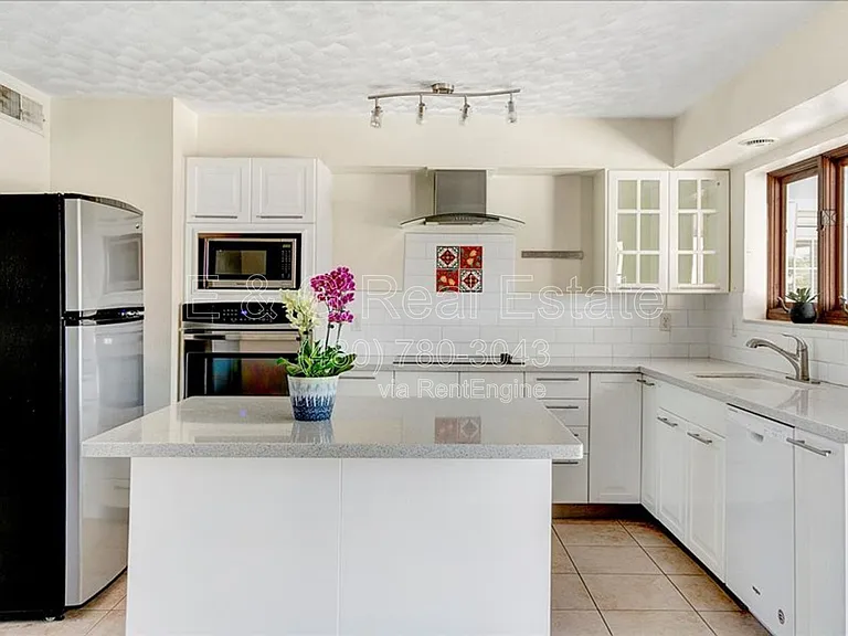 8226 E Plaza Ave — Photo 8