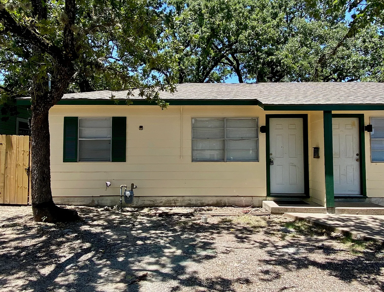 2 bed, 624 sqft, $950 — Photo 1