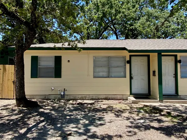 506 Adams St #B, Bryan, TX 77801