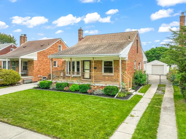 9645 Becker Ave, Allen Park, MI 48101
