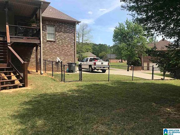 3rd image of 1030 Cherry Blossom Ln