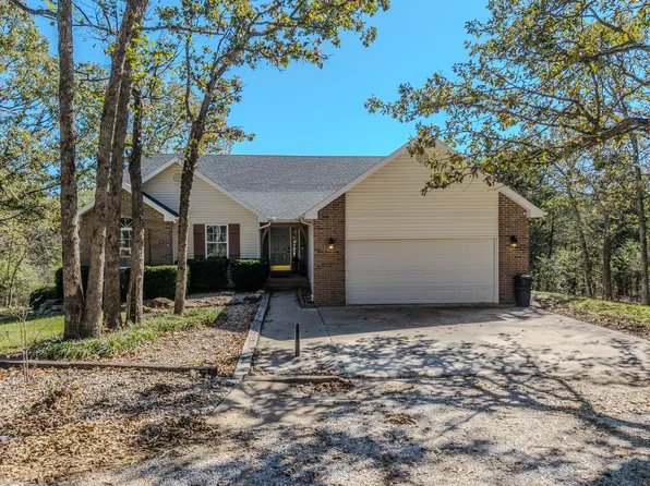 1142 E 405th Road, Bolivar, MO 65613