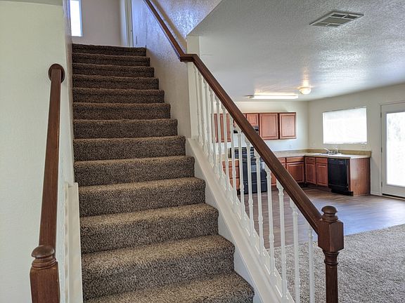 4th image of 1904 Wickham Dr