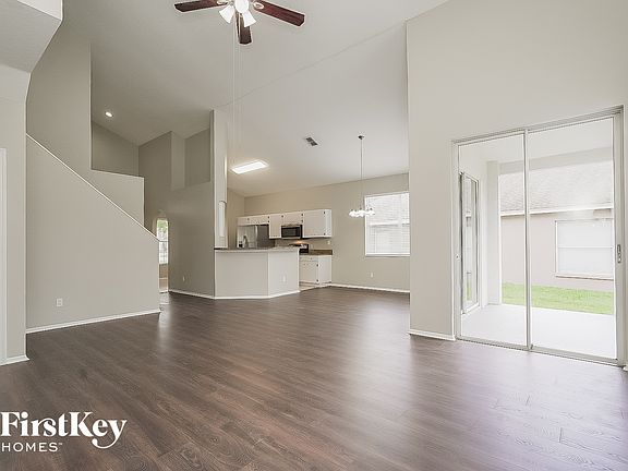 2nd image of 11013 Indian Oaks Dr