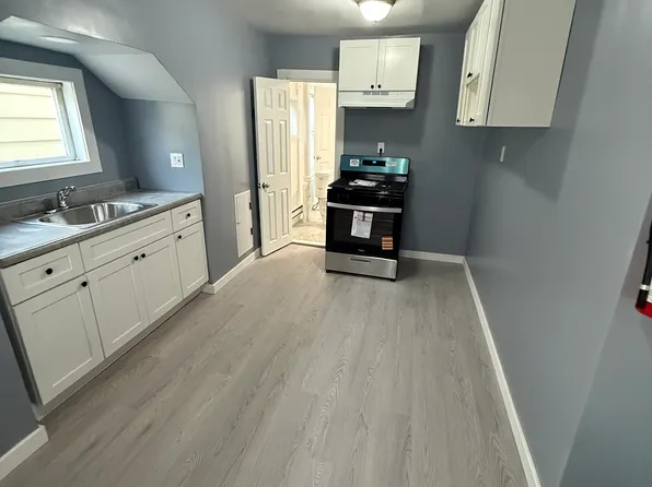 74 22nd Ave APT 3, Paterson, NJ 07513