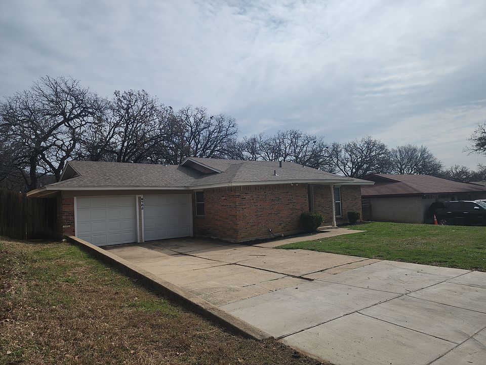 1st image of 6705 Trailwood Dr