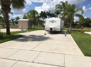 1643 Diamond Lake Cir, Naples, FL 34114