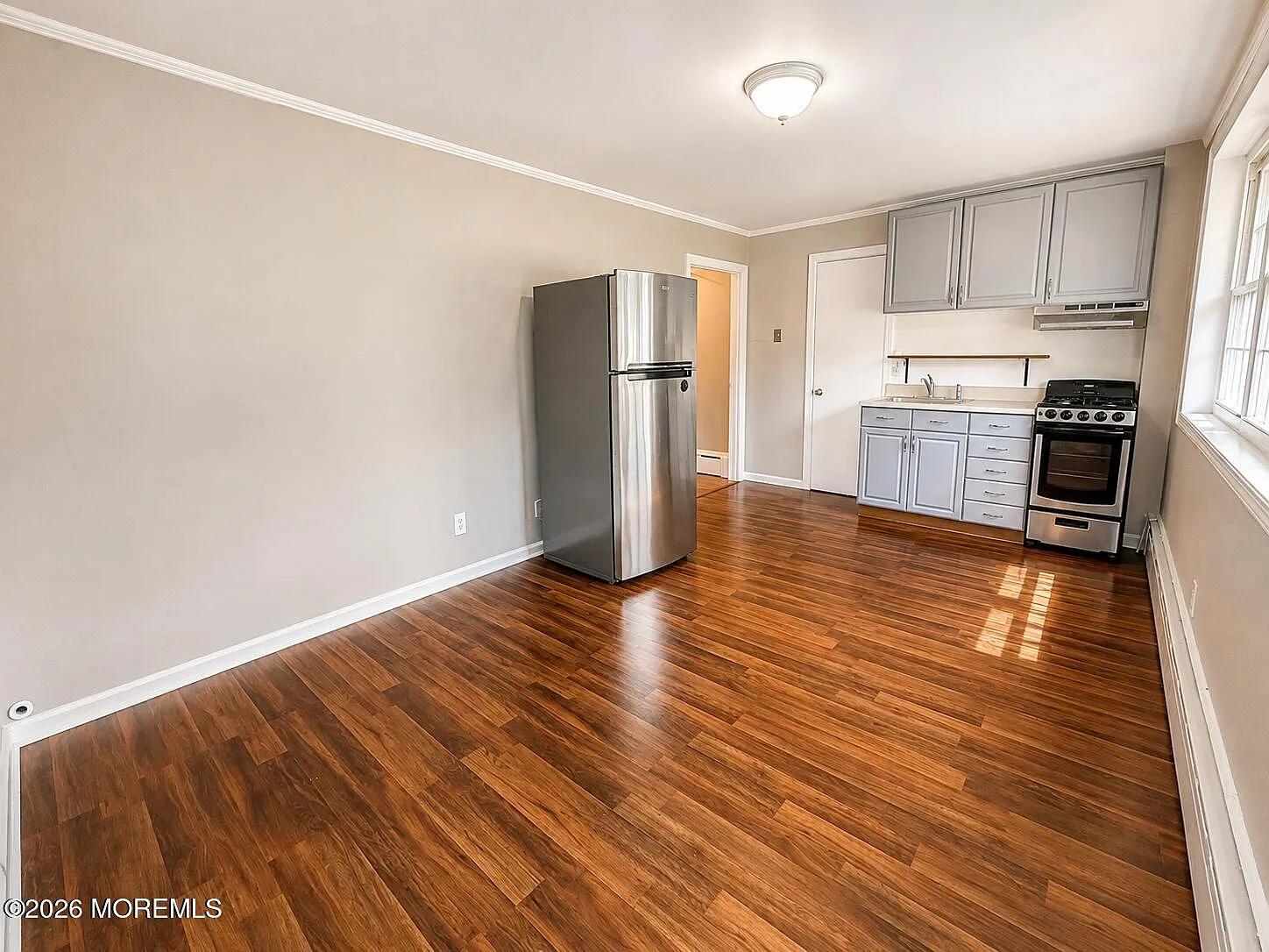 1 bed, 2489 sqft, $2,100 — Photo 1