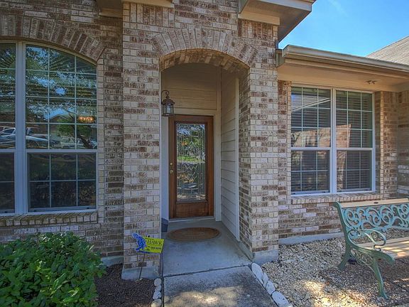 2nd image of 20811 Las Lomas Blvd