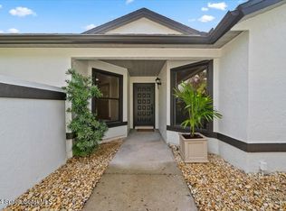 421 Maple Bluff Cir, Melbourne, FL 32940