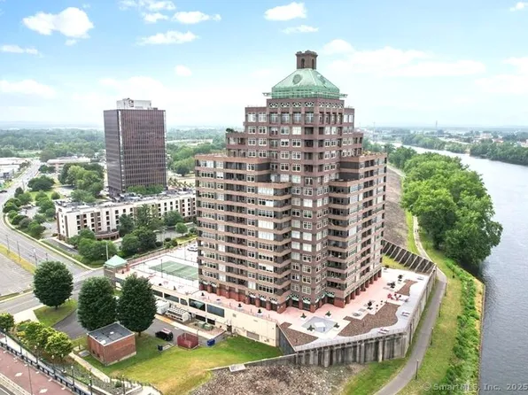 235 East River Drive APT 502, East Hartford, CT 06108