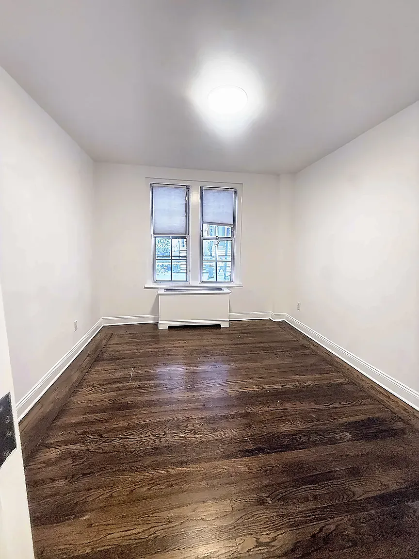 136 Hicks Street — Photo 3