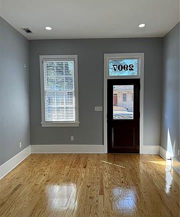 3rd image of 2907 Orleans Ave