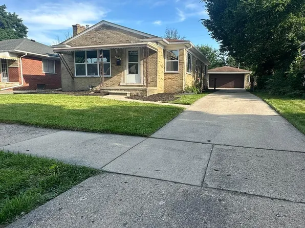 7552 Edward Ave, Center Line, MI 48015