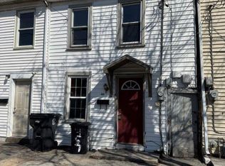 457 N Pitt St, Carlisle, PA 17013