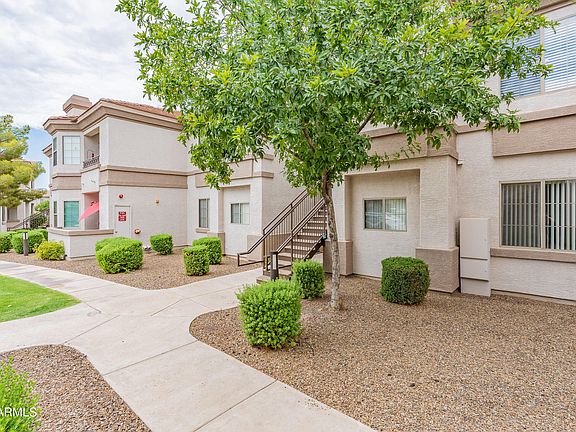 3rd image of 1941 S PIERPONT Drive #2091