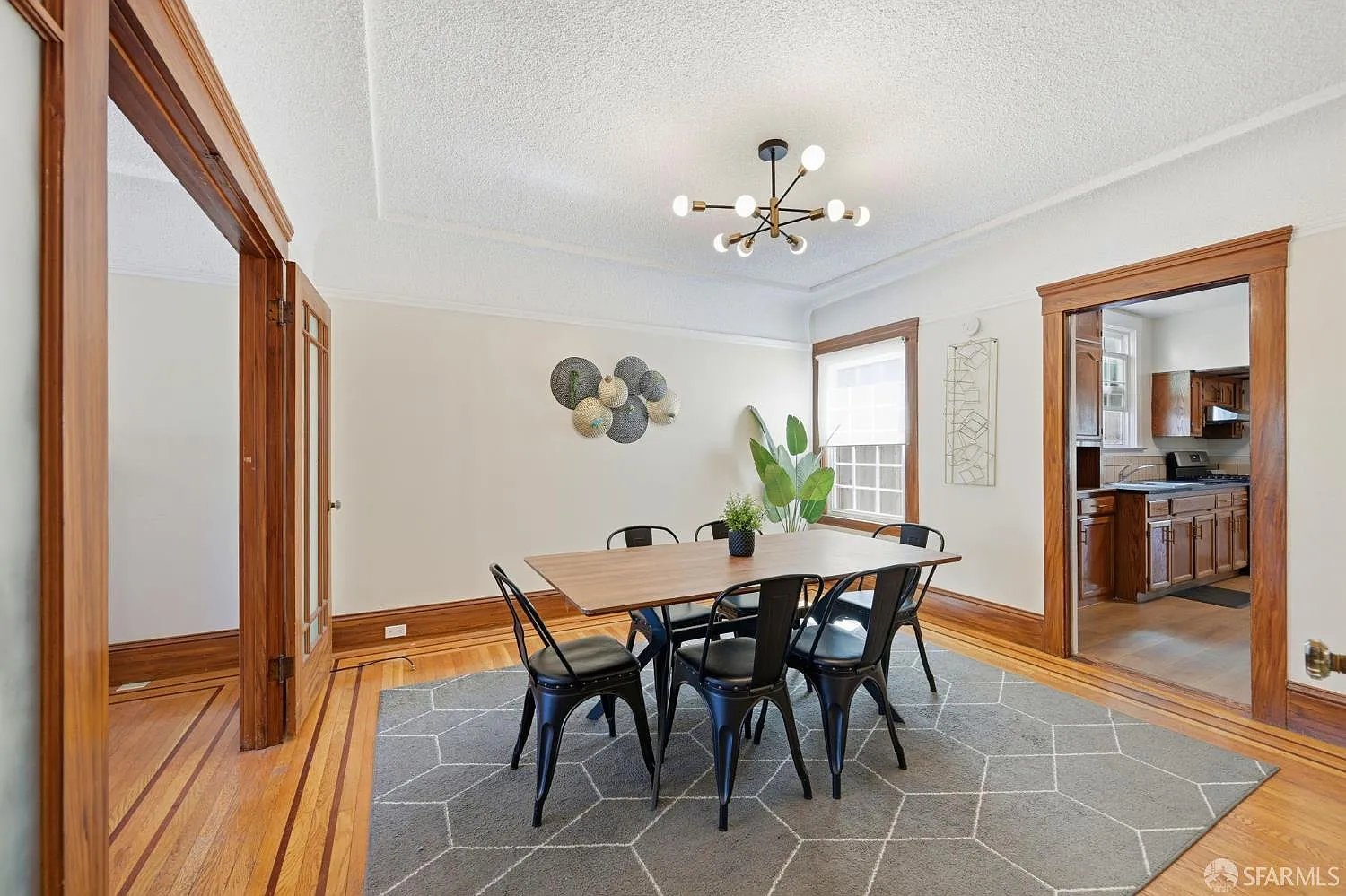 1135 Naples St - Photo 12