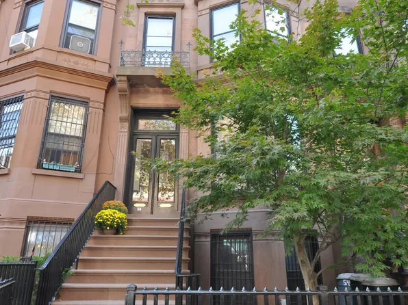 54 Sterling Pl, Brooklyn, NY 11217