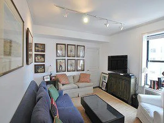 Rented by Landmark Resources | media 17