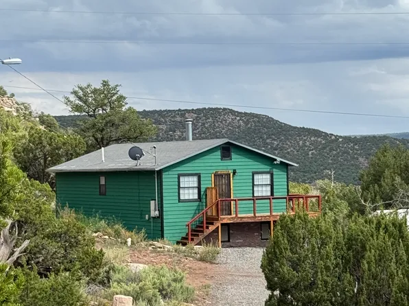 25 Bluff Rd, Thoreau, NM 87323